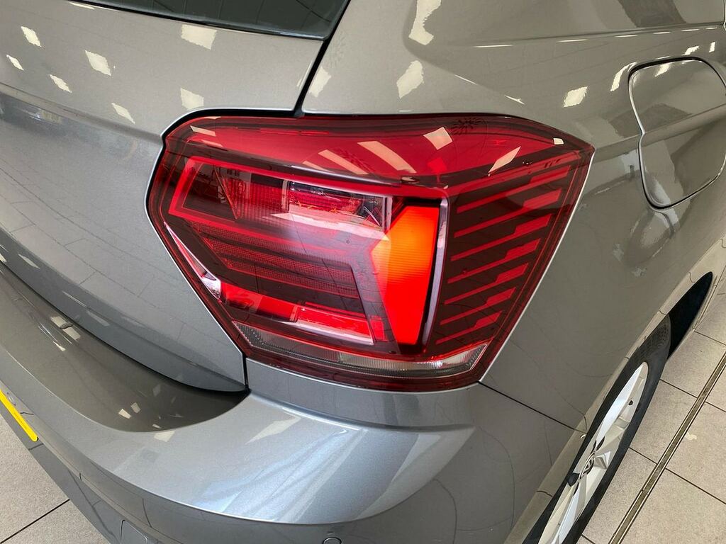 Volkswagen Polo Hatchback Silver #36