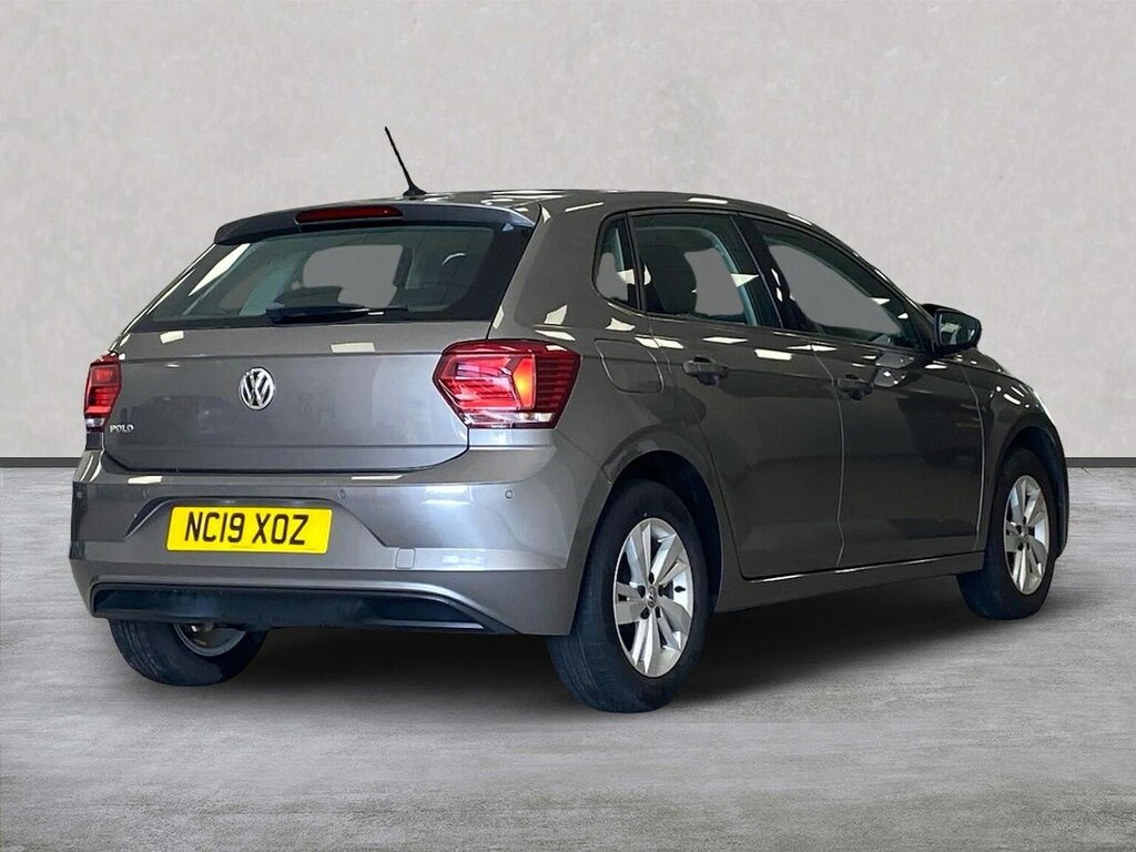 Volkswagen Polo Hatchback Silver #18