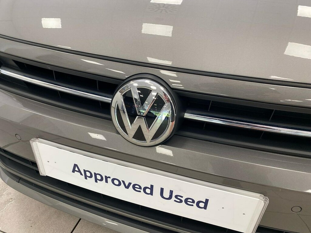 Volkswagen Polo Hatchback Silver #33
