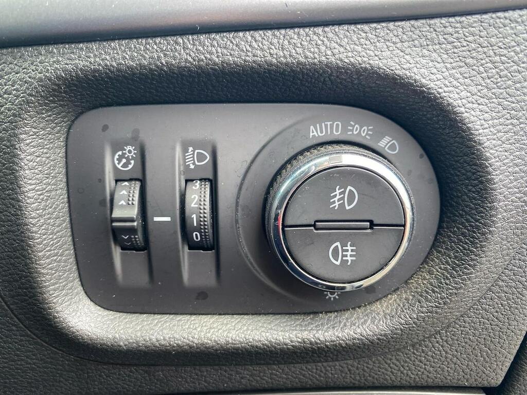 Vauxhall Astra 1.4L Elite Nav 148 Bhp Green #22