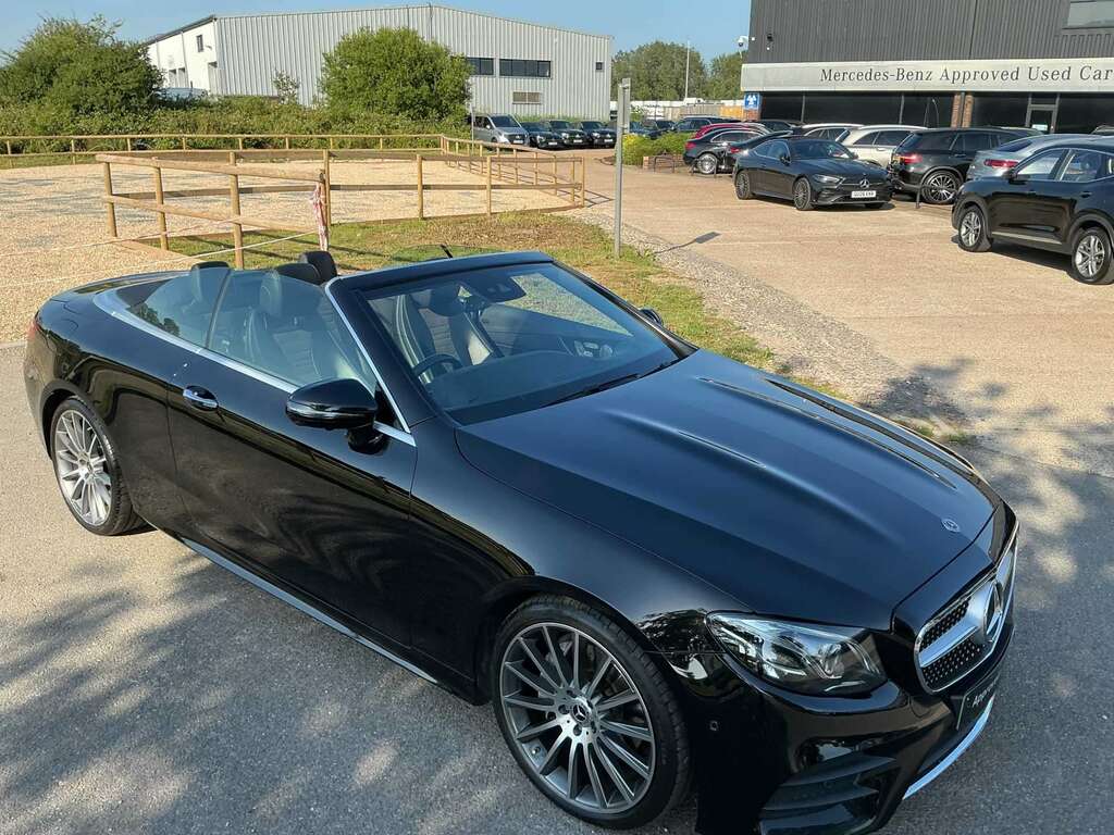 Mercedes-Benz E Class E220d 4Matic Amg Line Premium 9G-tronic Black #15