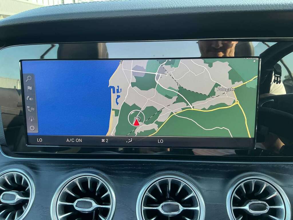 Mercedes-Benz E Class E220d 4Matic Amg Line Premium 9G-tronic Black #30