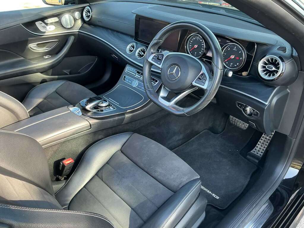 Mercedes-Benz E Class E220d 4Matic Amg Line Premium 9G-tronic Black #18
