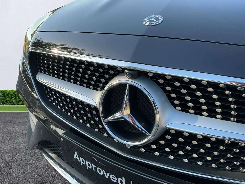 Mercedes-Benz E Class E220d 4Matic Amg Line Premium 9G-tronic Black #9