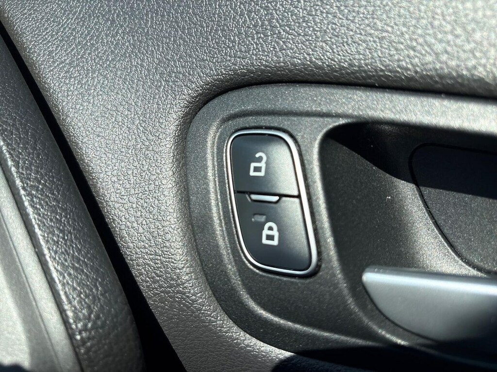 Ford Focus 1.0 Ecoboost 125 Zetec Edition White #22