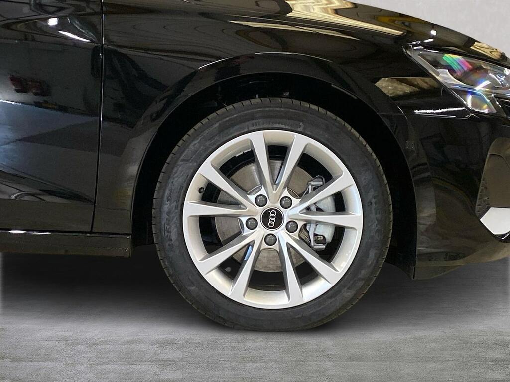 Audi A3 1.5 Tfsi E 204 Sport S Tronic RE26CVK Black #6