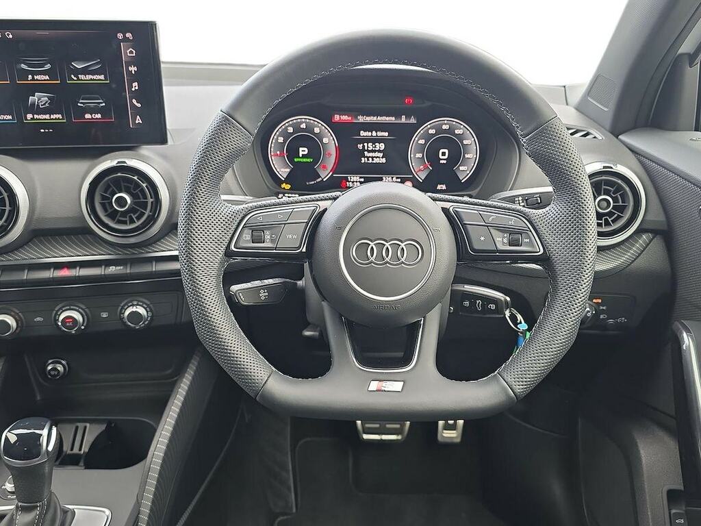 Audi Q2 35 Tfsi S Line S Tronic YY26TFX Grey #9