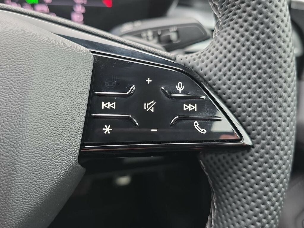Audi A6 Saloon S Line E-hybrid Quattro 299 Ps S Tronic Black #26