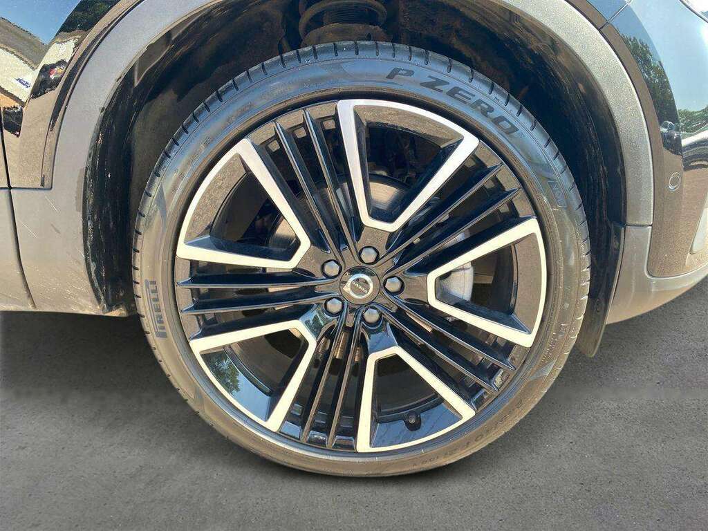 Volvo XC40 2.0 B3p Ultra Dark Black #4