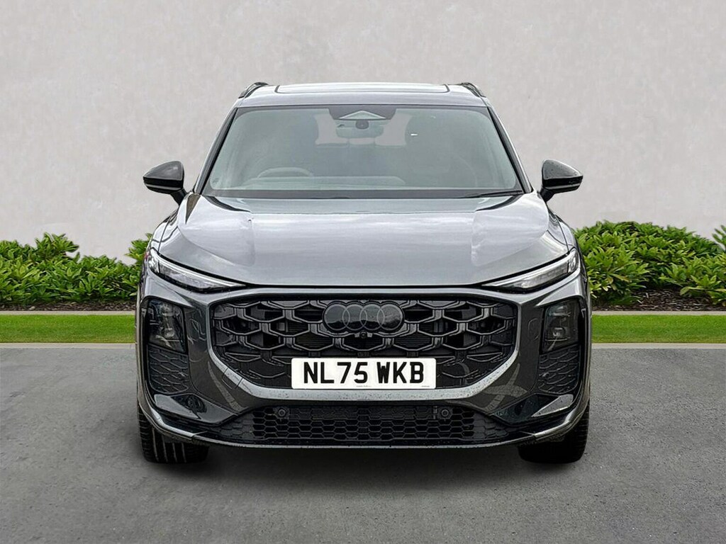 Audi Q3 1.5 E-hybrid Launch Edition Suv Plug-in Grey #5