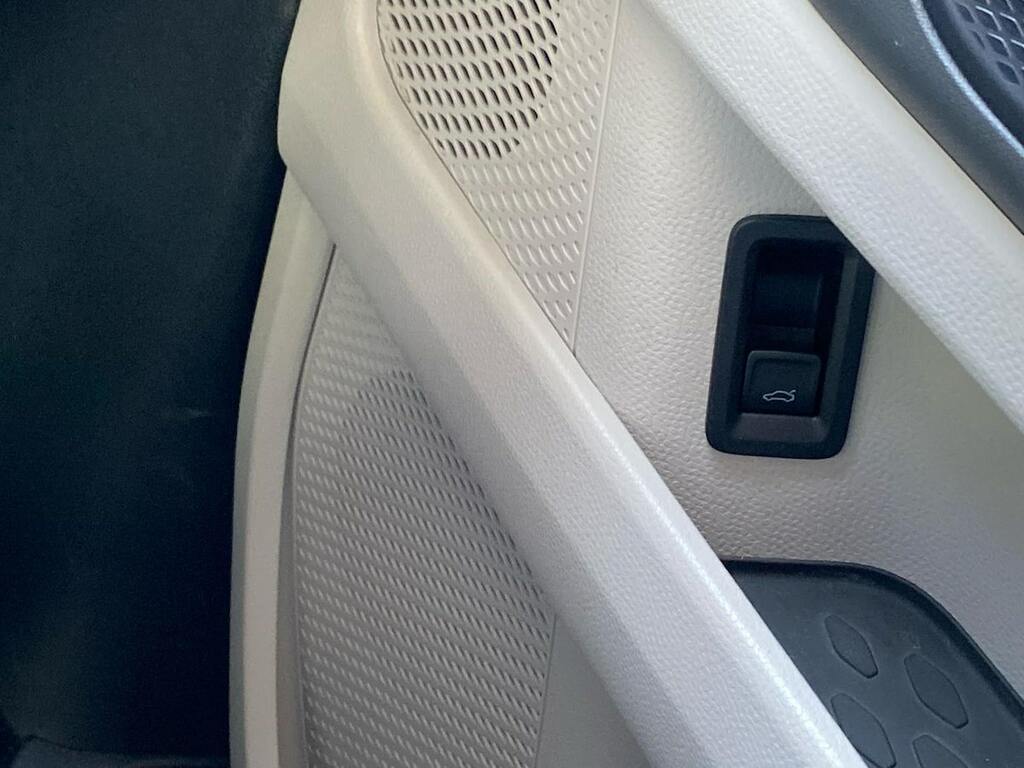 Volkswagen ID.Buzz Pro 86Kwh Gtx 4Motion Lwb, 7Seat Silver #31