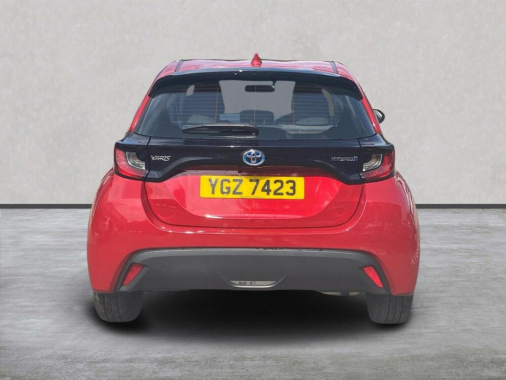 Toyota Yaris 1.5 Vvt-h Icon Hatchback Hybrid E-cvt E Red #4