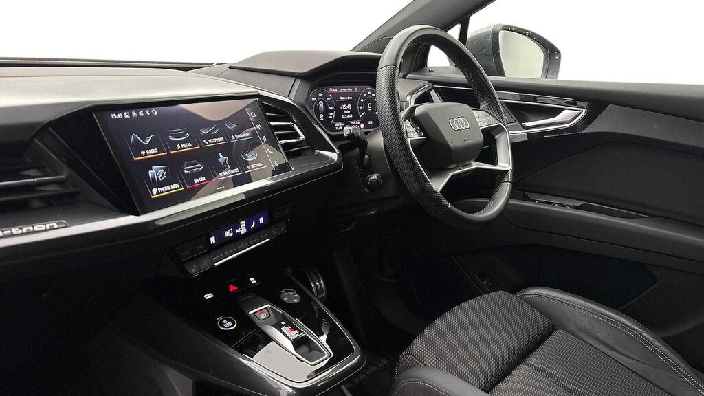 Audi Q4 E Tron 40 S Line Sportback 82Kwh 204 P Grey #4