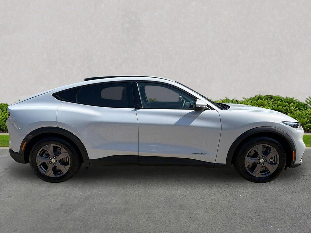Ford Mustang Mach-E Standard Range 70Kwh Suv 2 White #3