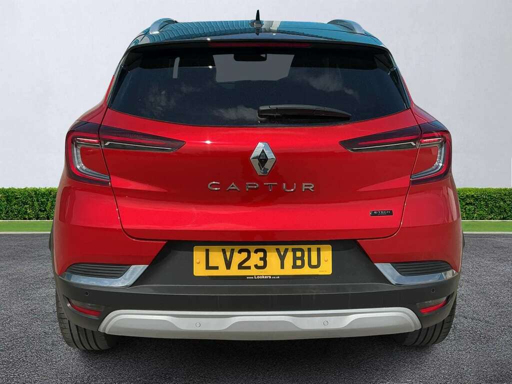 Renault Captur 1.6 E-tech Full Hybrid 145 Techno Red #4