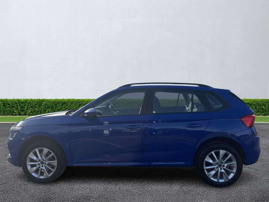 Skoda Kamiq Se Drive White #18