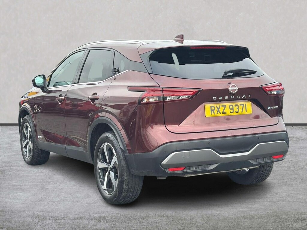 Nissan Qashqai 1.5 H E-power N-connecta Suv Hybrid Aut Red #2