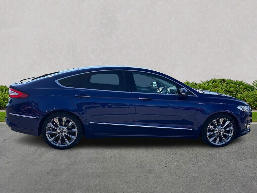 Ford Mondeo 2.0 Tdci Vignale Hatchback Powershift E Blue #3