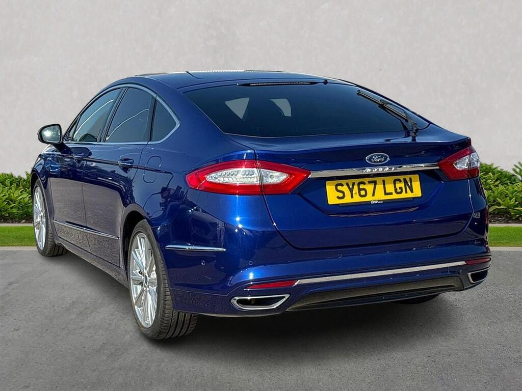 Ford Mondeo 2.0 Tdci Vignale Hatchback Powershift E Blue #2