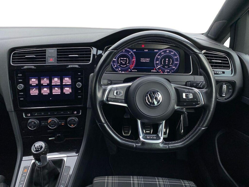 Volkswagen Golf 1.6 Tdi 110 Gt Edition Black #9