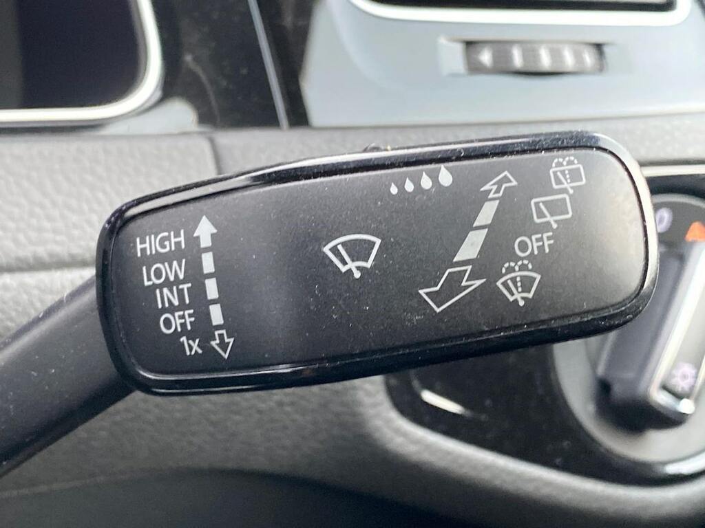 Volkswagen Golf 1.6 Tdi 110 Gt Edition Black #24