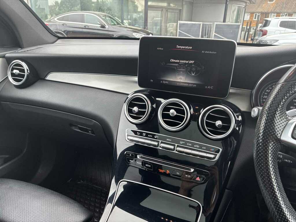 Mercedes-Benz GLC Class Coupe Glc 350 D 4Matic Amg Line Premium Plus 2017 Black #13