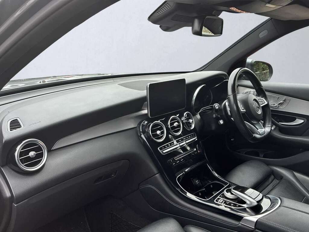 Mercedes-Benz GLC Class Coupe Glc 350 D 4Matic Amg Line Premium Plus 2017 Black #7