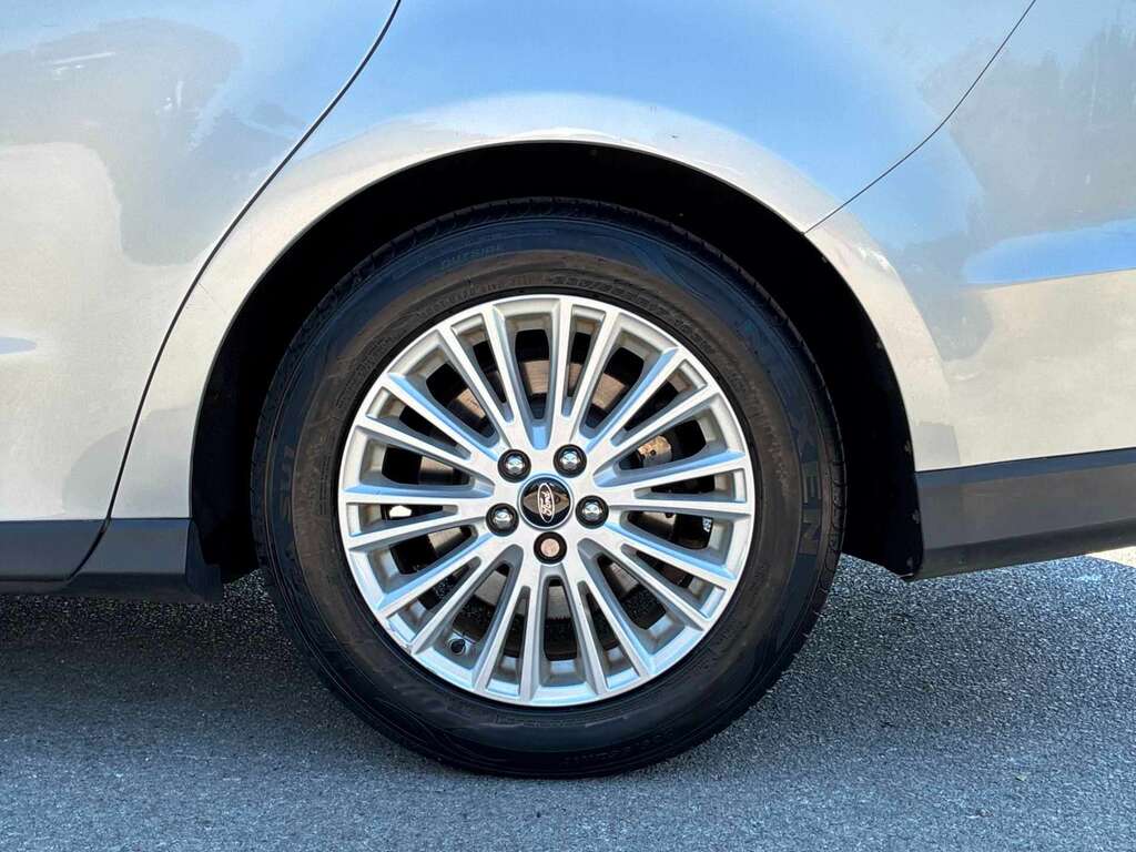 Ford Galaxy 2.0 Tdci 150 Zetec Powershift Silver #6