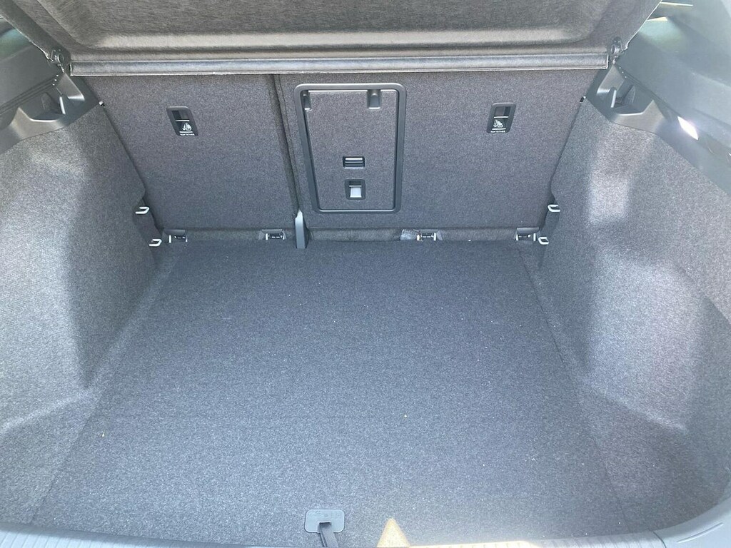 Volkswagen ID.4 Pro 77Kwh Match 5-Door Grey #17