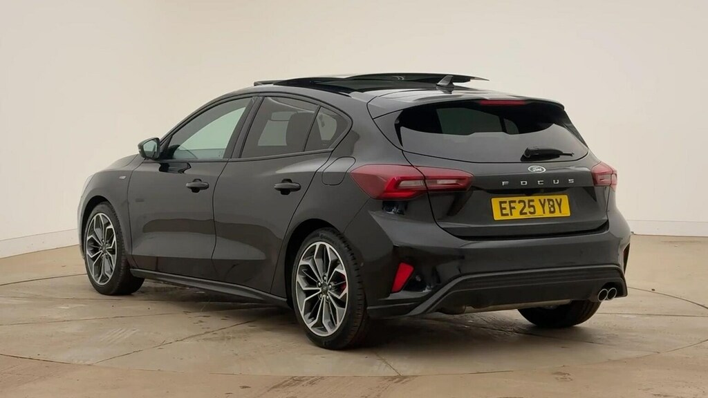 Ford Focus 1.0T Ecoboost Mhev St-line X Hatchback Black #2