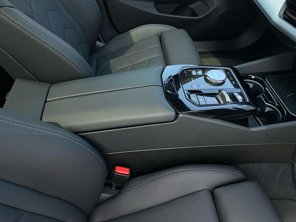 BMW 5 Series 520I M Sport Black #13