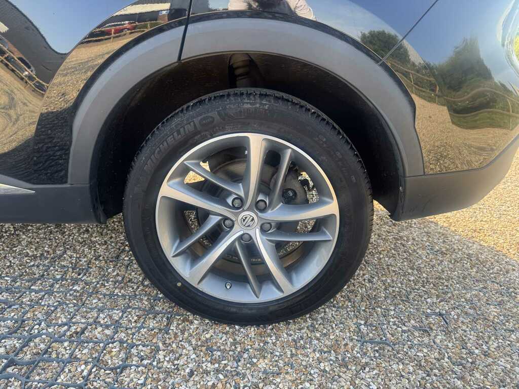 MG HS 1.5 T-gdi 16.6 Kwh Exclusive Euro 6 Ss Red #9