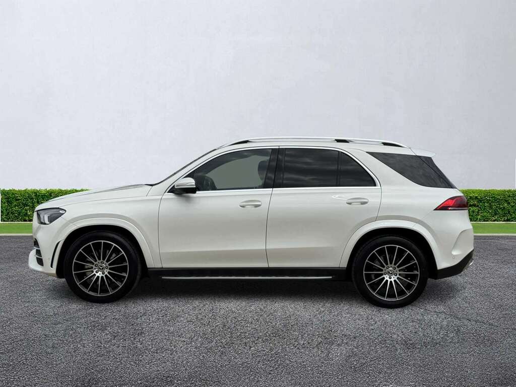 Mercedes-Benz GLE Class Gle 400D 4Matic Amg Line Prem 9G-tronic 7 St White #4