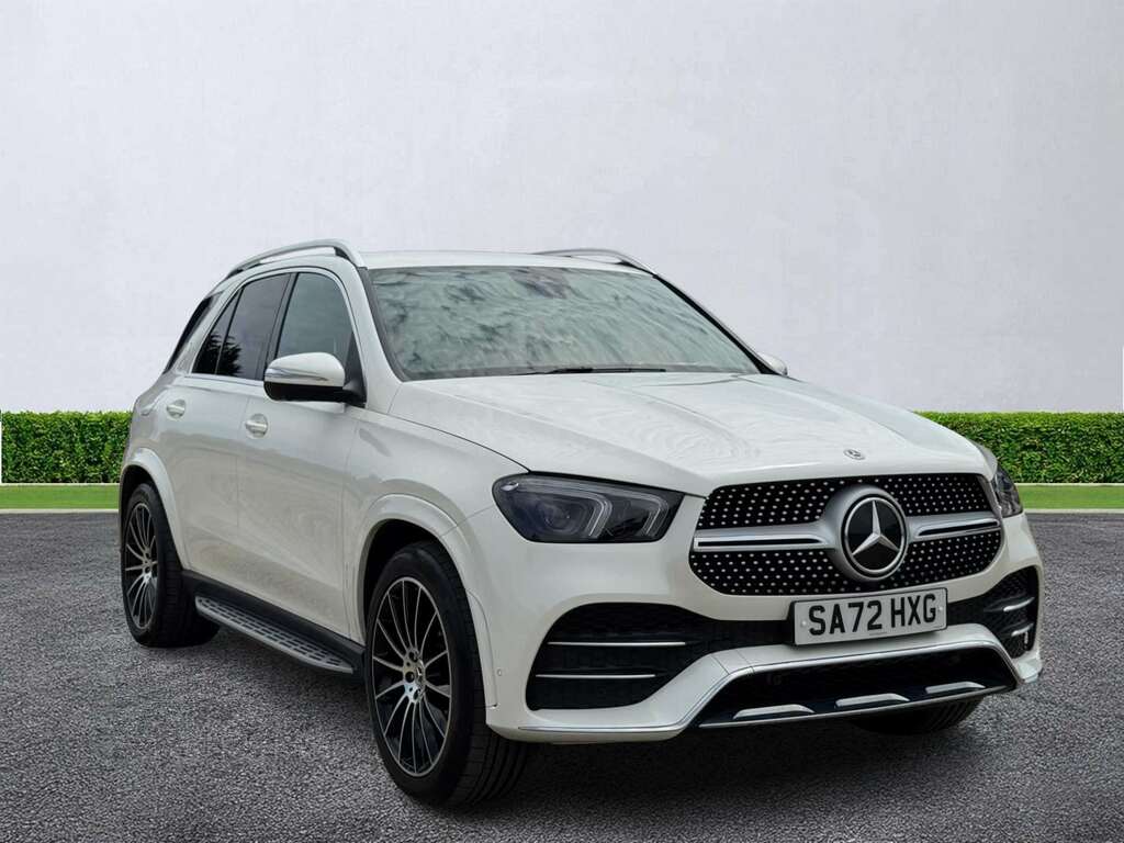 Mercedes-Benz GLE Class Gle 400D 4Matic Amg Line Prem 9G-tronic 7 St White