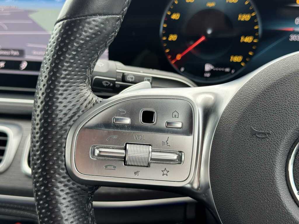 Mercedes-Benz GLE Class Gle 400 Amg Line Premium D 4Matic Black #26