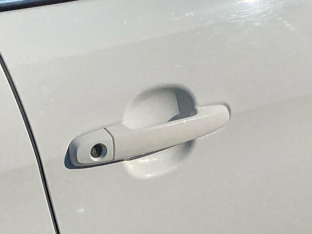 Citroen C1 1.0 Vti Shine Euro 6 Ss White #18