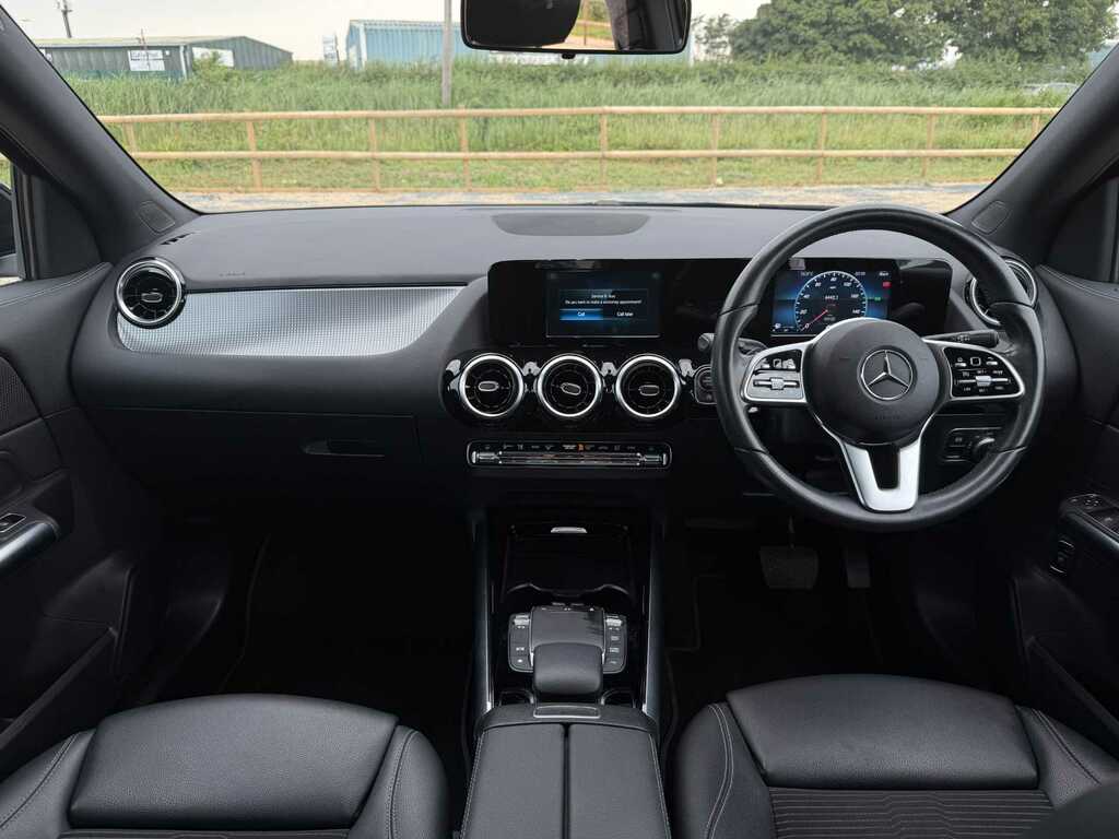 Mercedes-Benz GLA Class 1.6 Gla200 Amg Line Edition Plus 7G-dct Euro 6  #21