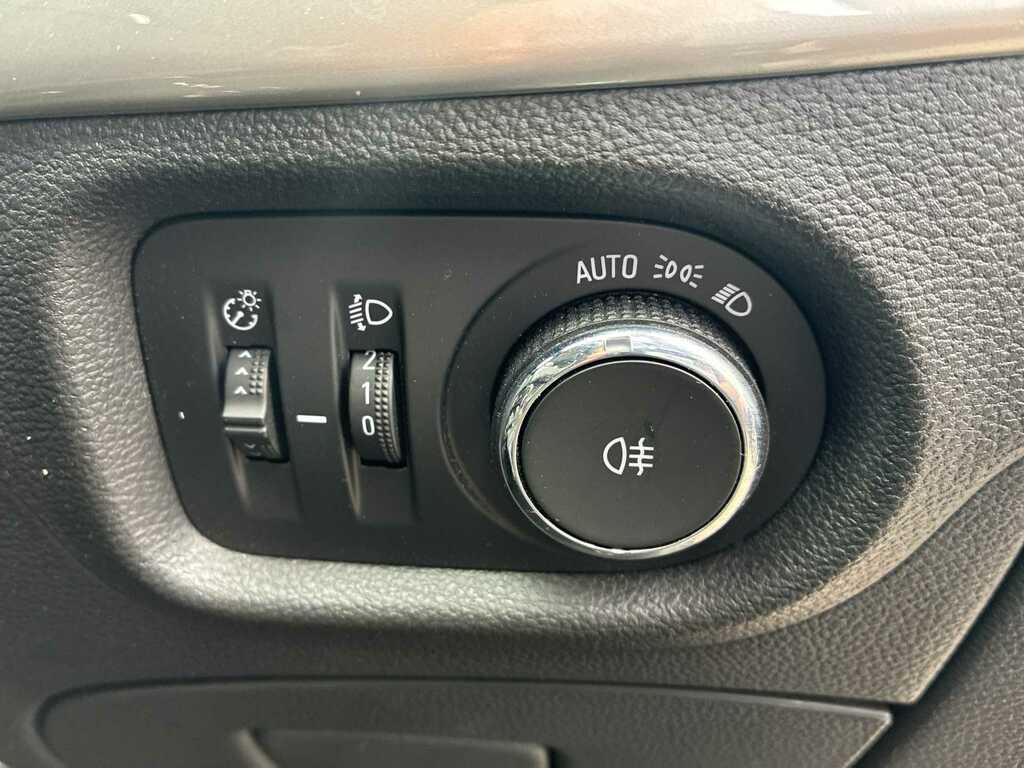 Vauxhall Astra 1.2 Turbo Se Estate Silver #29