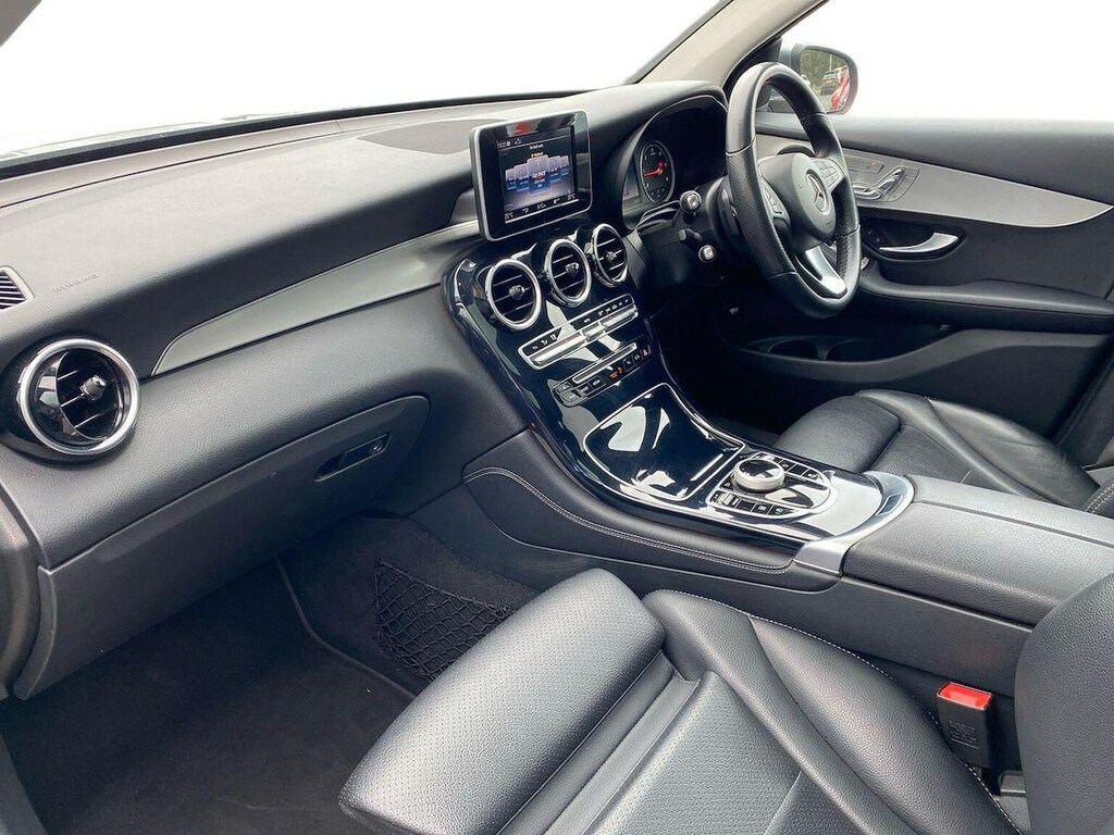 Mercedes-Benz GLC Class 2.1 Glc 220 D 4Matic Amg Line Premium 168 Bhp Black #7