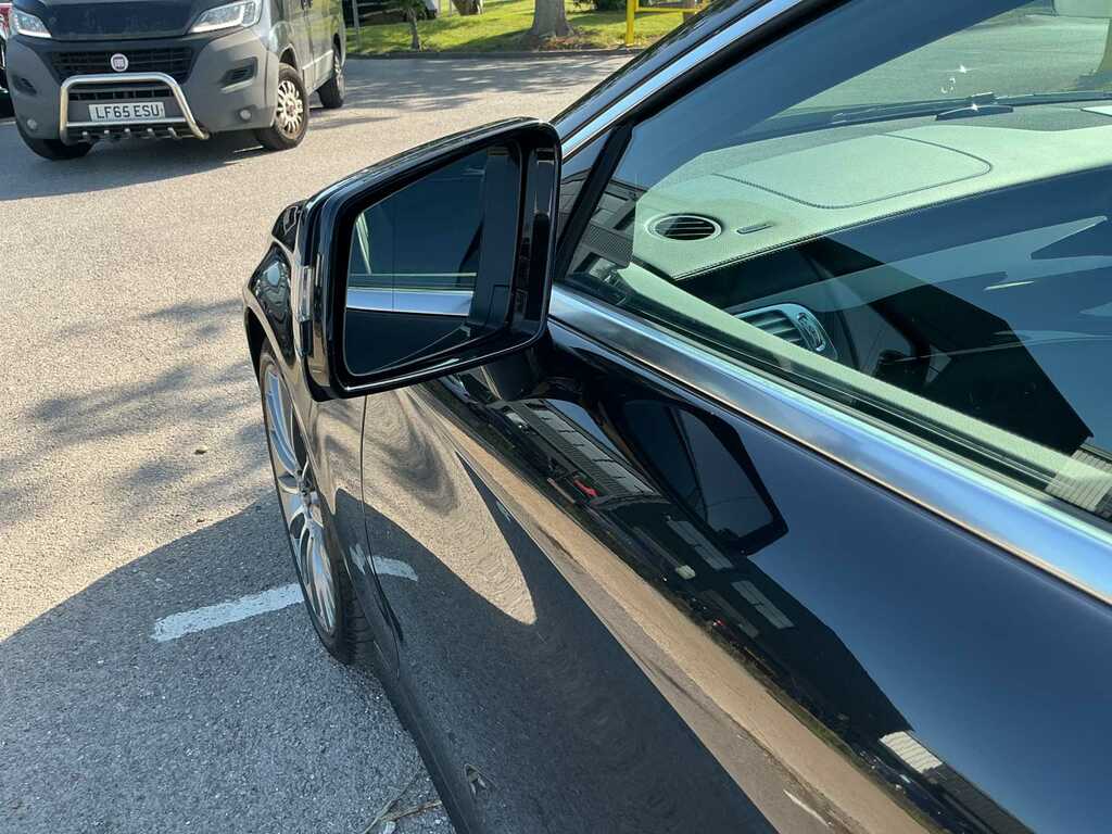 Mercedes-Benz CLS Cls350 D Amg Line Premium Plus Red #30