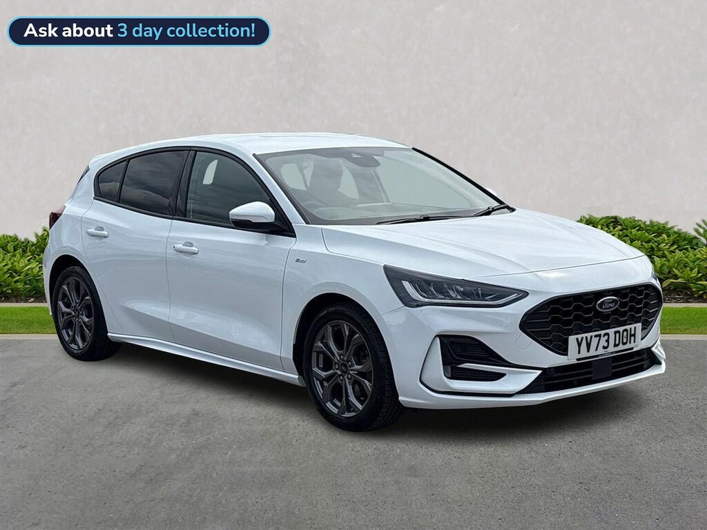Ford Focus 1.0T Ecoboost St-line Hatchback White