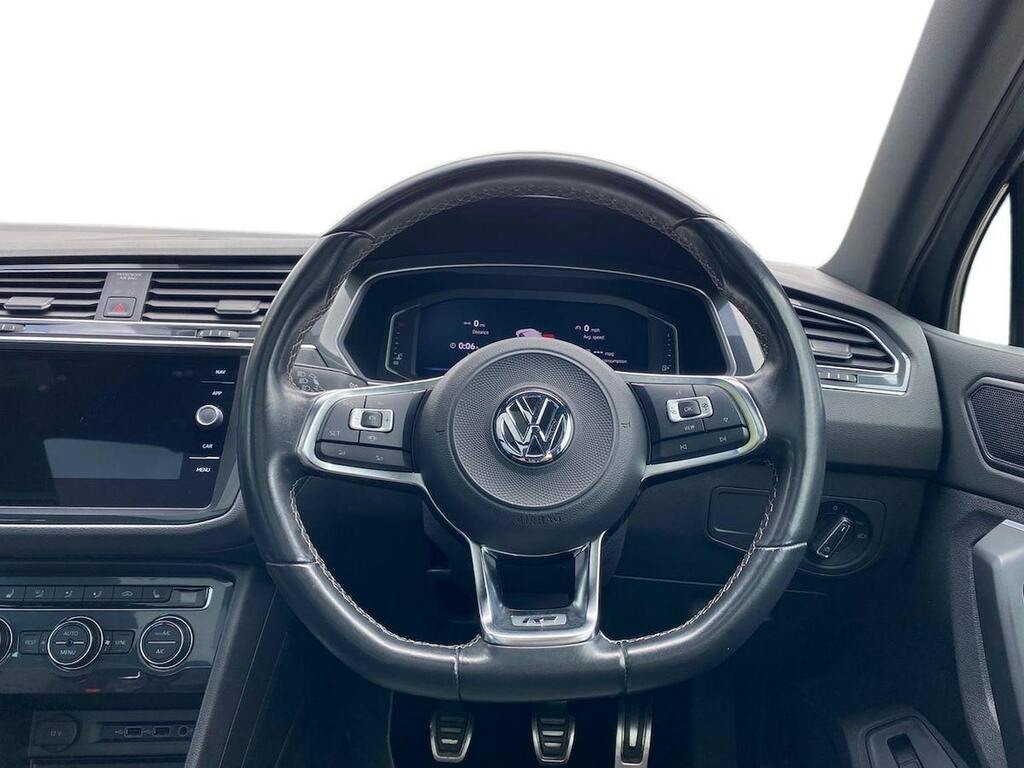 Volkswagen Tiguan Suv Black #9