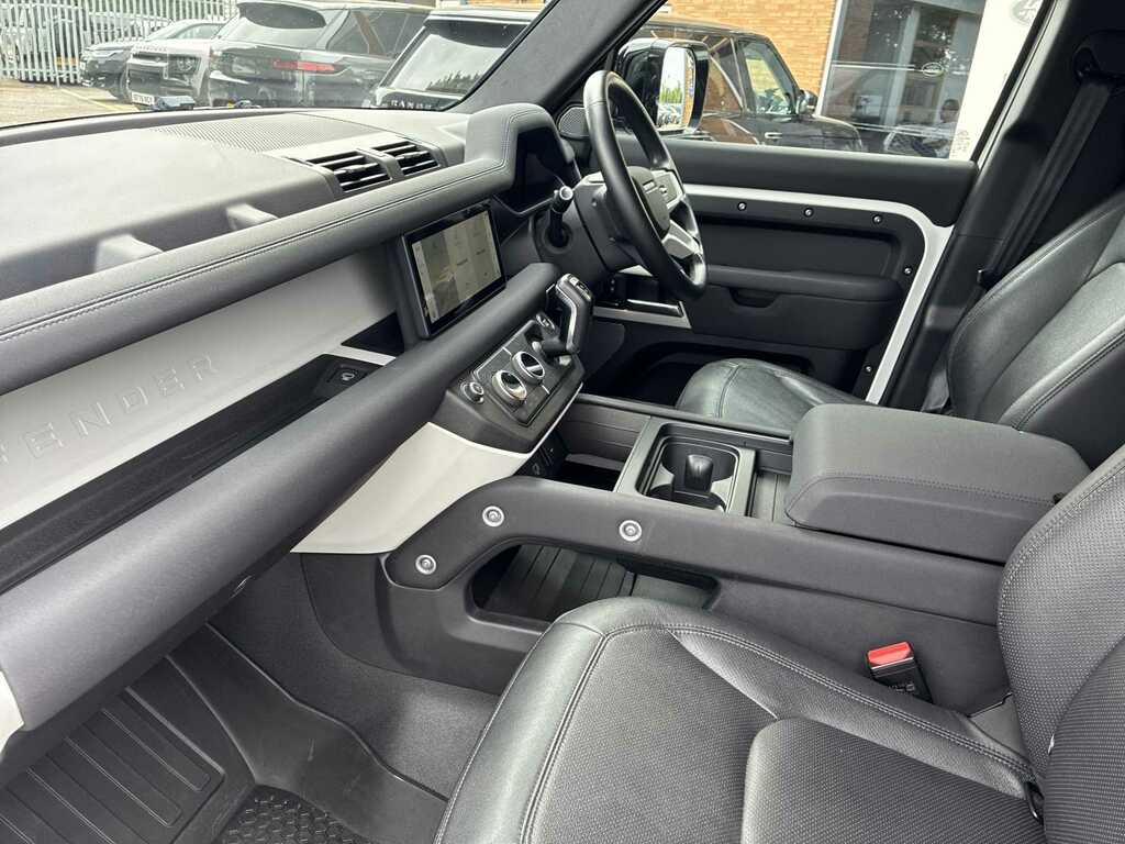 Land Rover Defender 3.0 D250 Hard Top Se EA23BKE #3