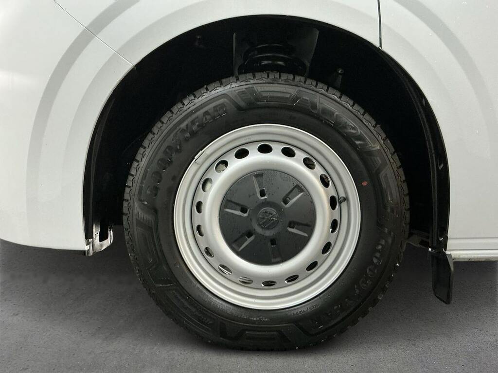 Volkswagen E-Transporter 100Kw 65Kwh Commerce Plus Van RV75UUC  #6