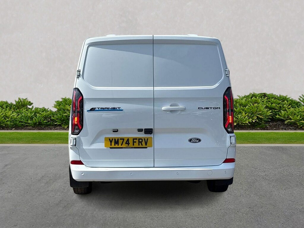 Ford Transit Custom 320 65Kwh Limited Panel Van L1 H YM74FRV #4
