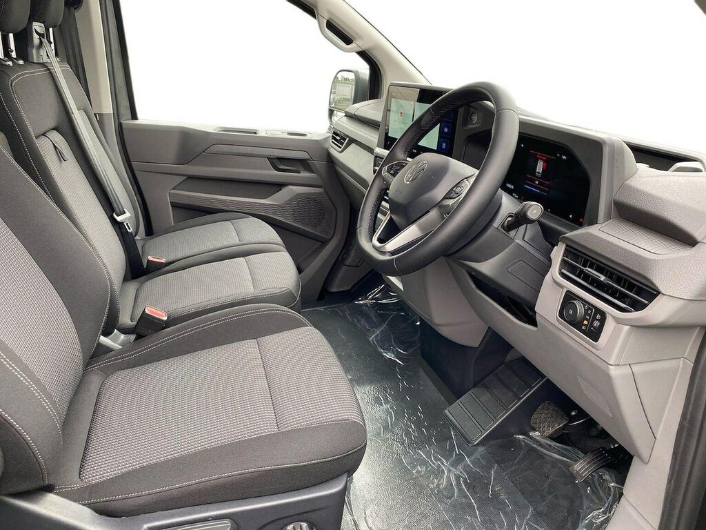 Volkswagen E-Transporter 100Kw 65Kwh Commerce Pro Van #6