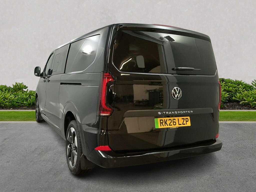 Volkswagen E-Transporter 100Kw 65Kwh Commerce Pro Kombi Van #2