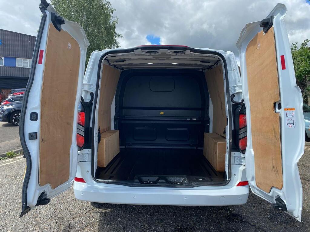 Ford Transit Custom Transit 2.0Da Custom 320 Panel Van YR25OUP #6