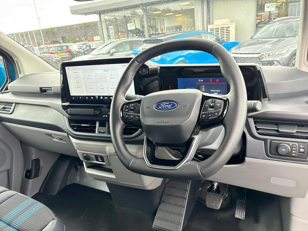 Ford Transit Custom Leader White #10