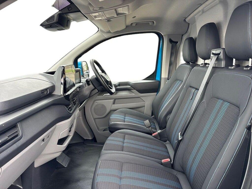 Ford Transit Custom Leader White #8
